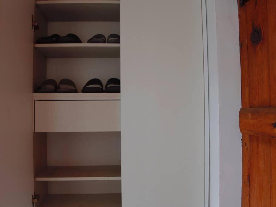 Cheongryang-anchae 2br 2ba Hanok Free Parking