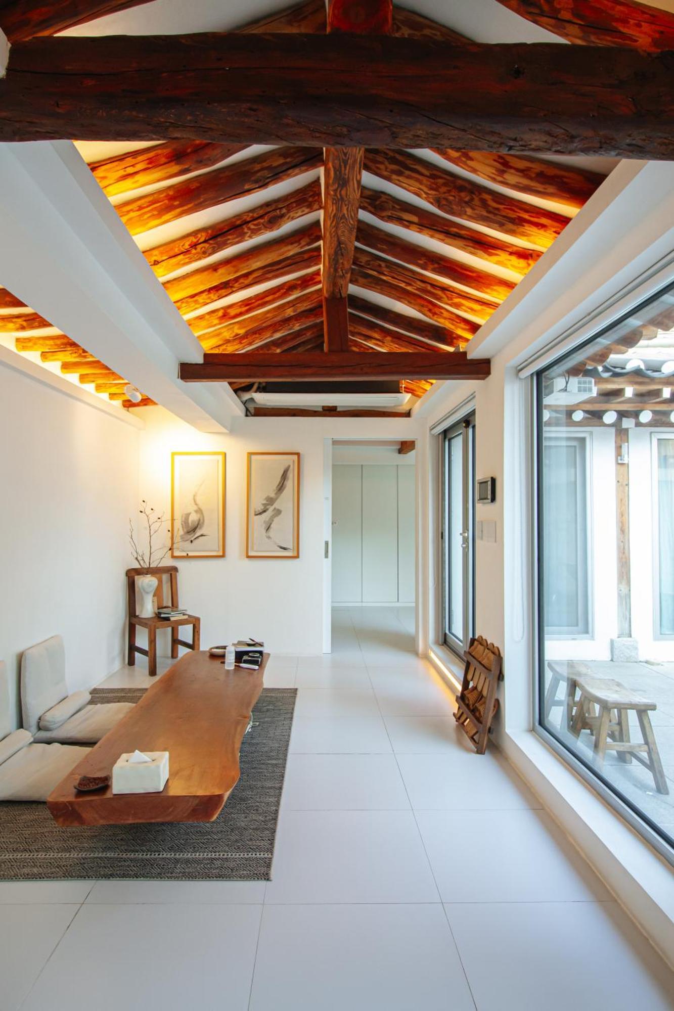 Cheongryang-anchae 2br 2ba Hanok Free Parking Apartment